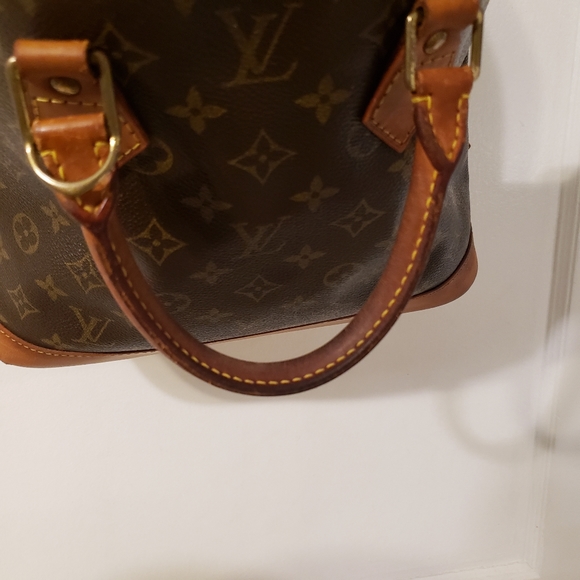 LOUIS VUITTON Monogram Alma MM - Picture 15 of 15